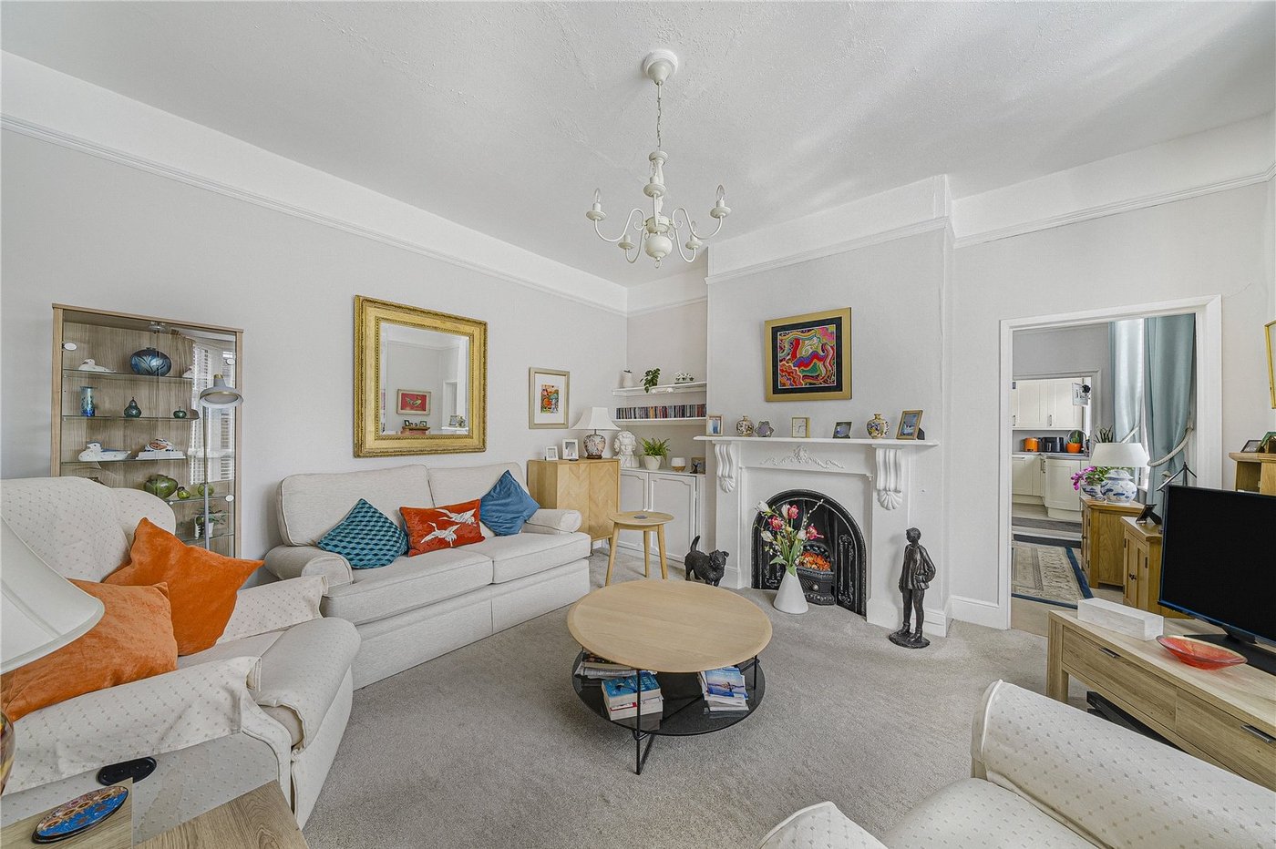 6 bedroom house for sale in Dartford | Robinson Jackson