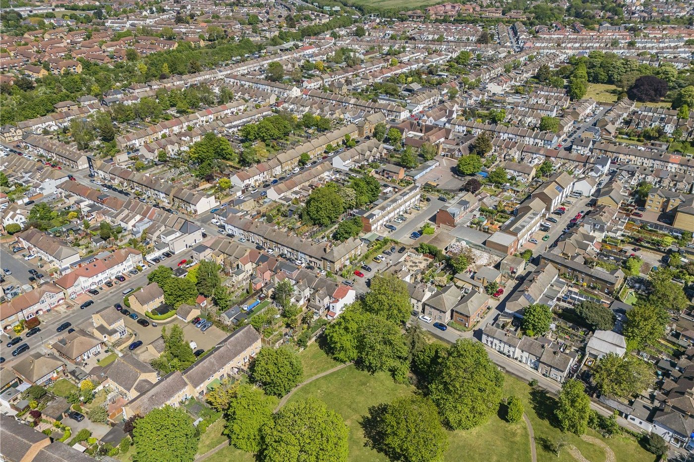6 bedroom house for sale in Dartford | Robinson Jackson
