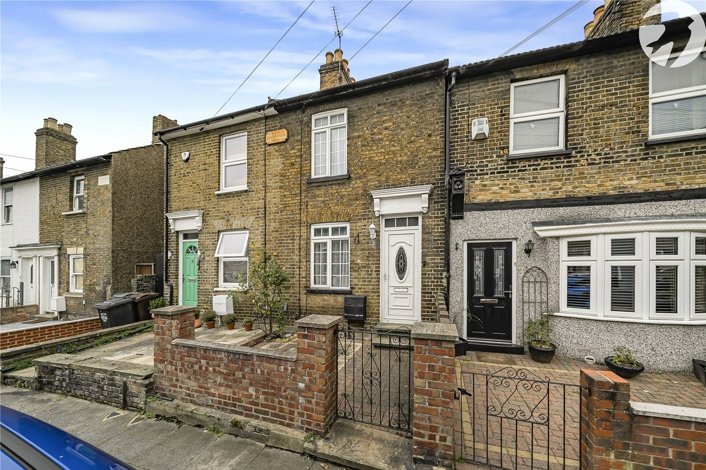 2 bedroom house for sale in Dartford | Robinson Jackson