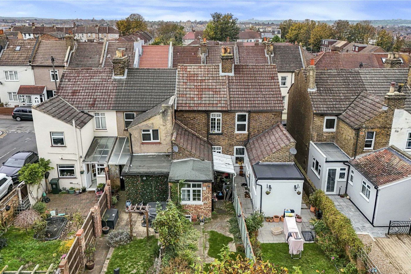 2 bedroom house for sale in Dartford | Robinson Jackson