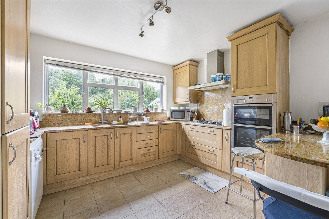 4 bedroom house for sale in Crockenhill | Robinson Jackson