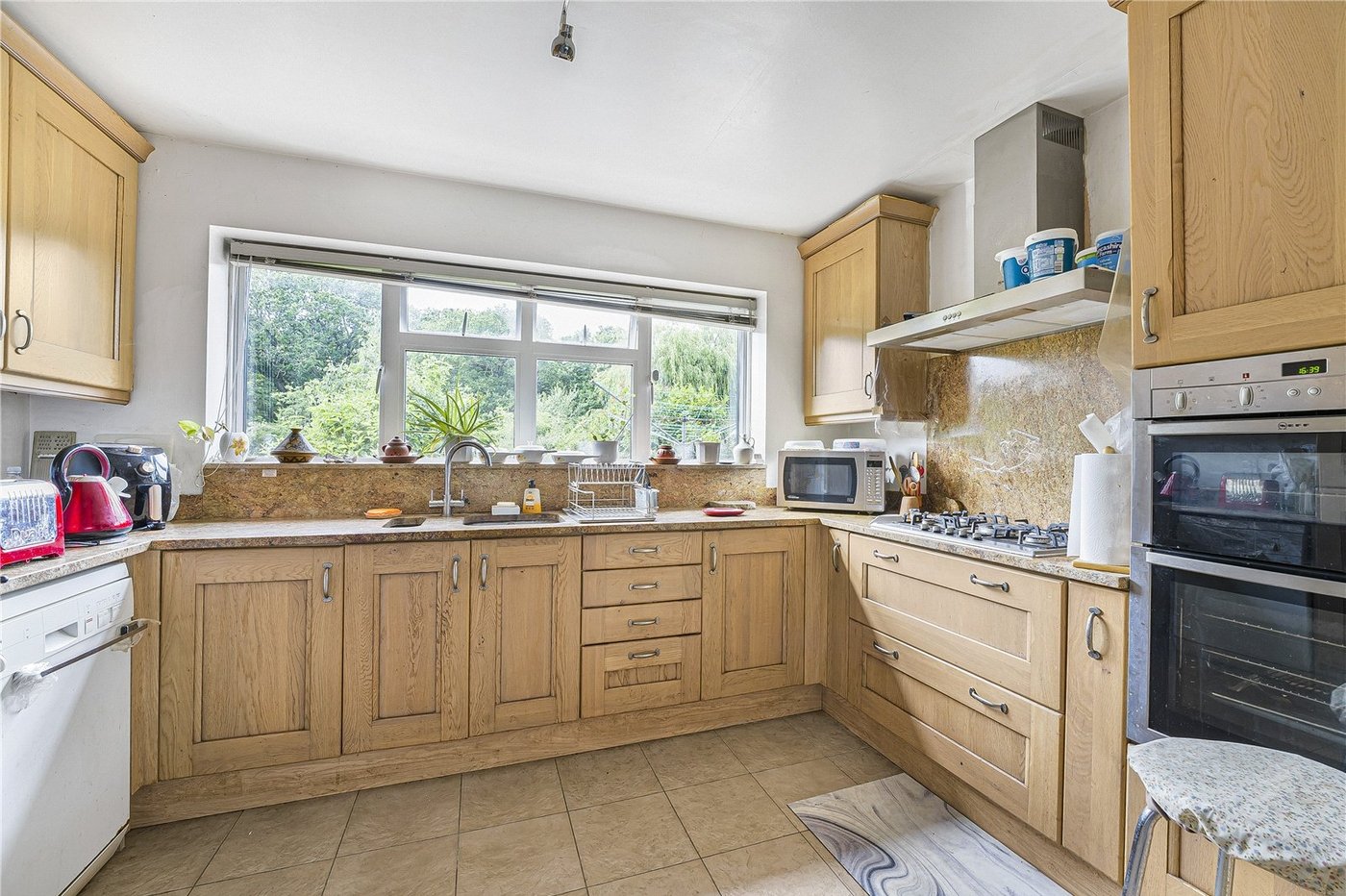 4 bedroom house for sale in Crockenhill | Robinson Jackson