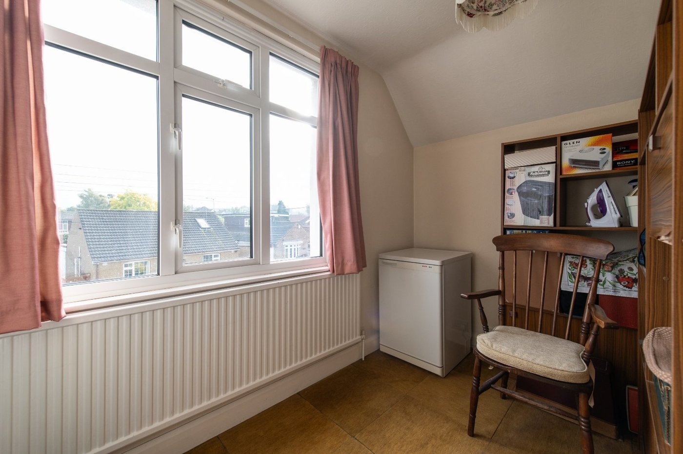 house for sale in Shorne, Gravesend, DA12 Robinson Michael & Jackson