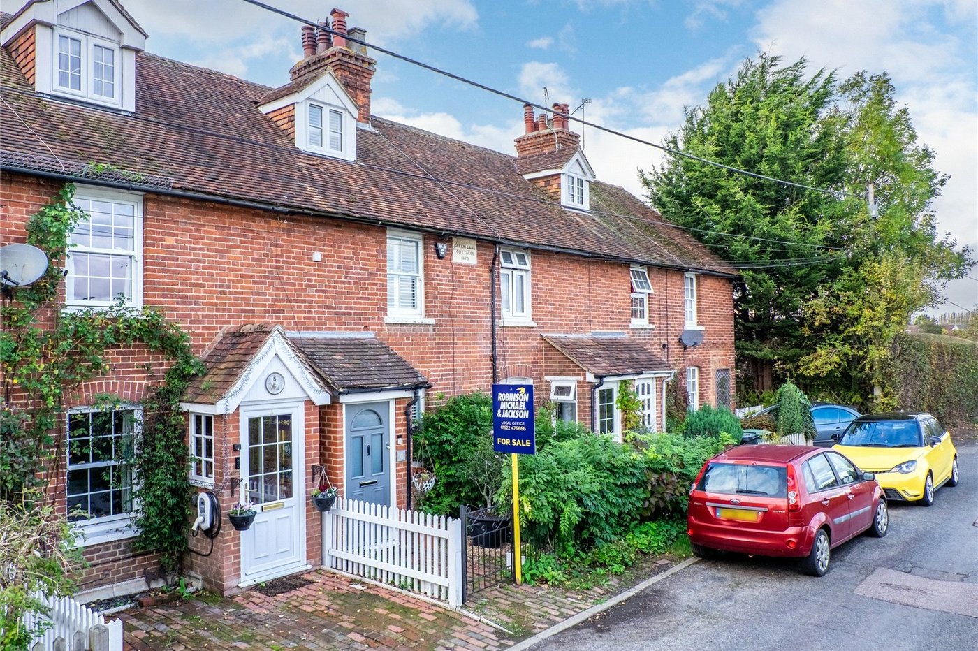 2 bedroom house for sale in Green Lane | Robinson Michael & Jackson