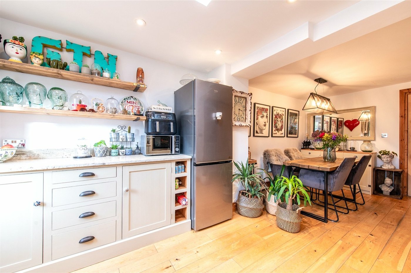 2 bedroom house for sale in Green Lane | Robinson Michael & Jackson