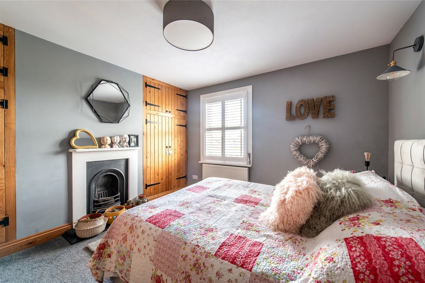 2 bedroom house for sale in Green Lane | Robinson Michael & Jackson