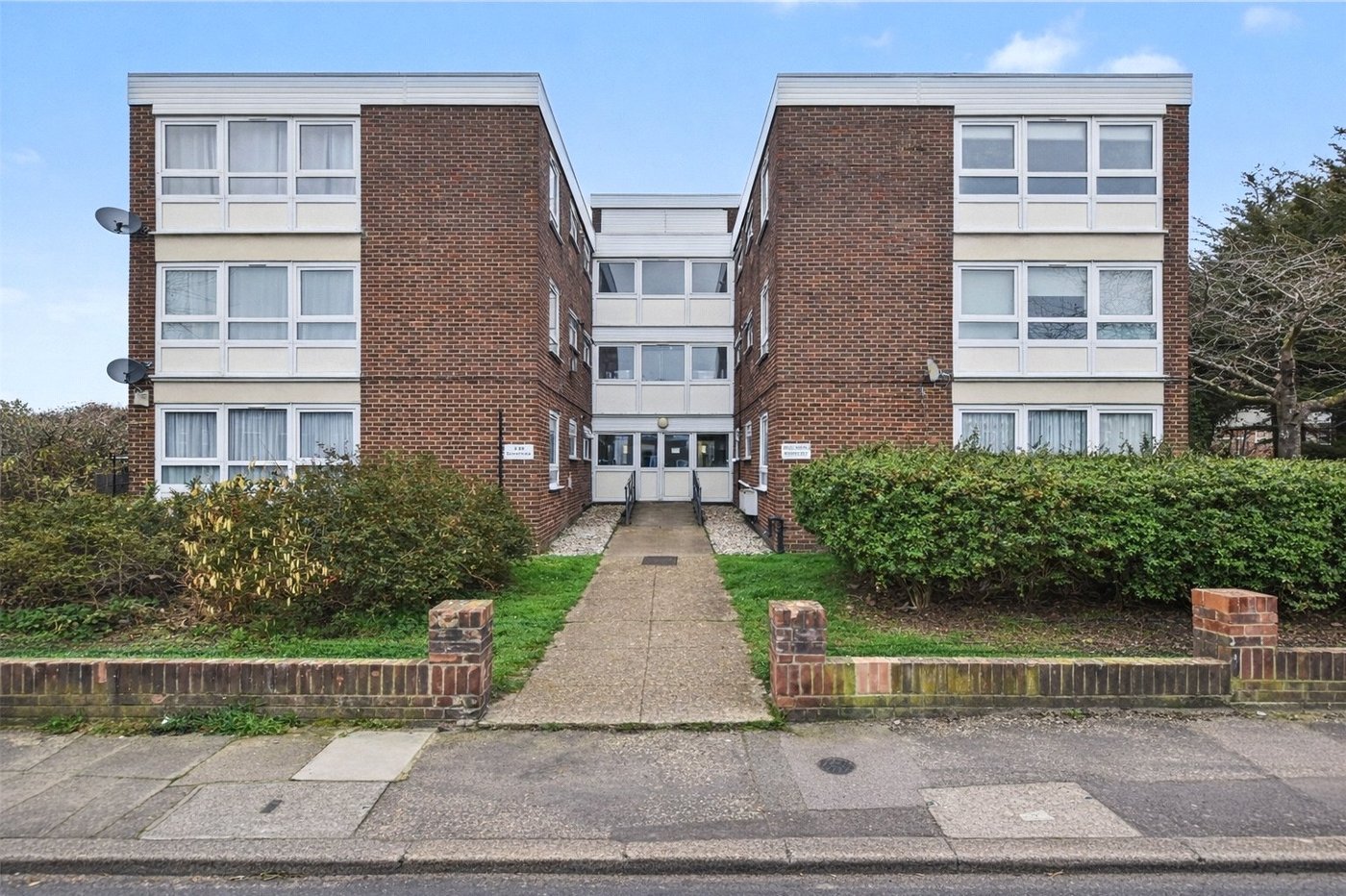 2 bedroom property for sale in Bexleyheath | Robinson Jackson
