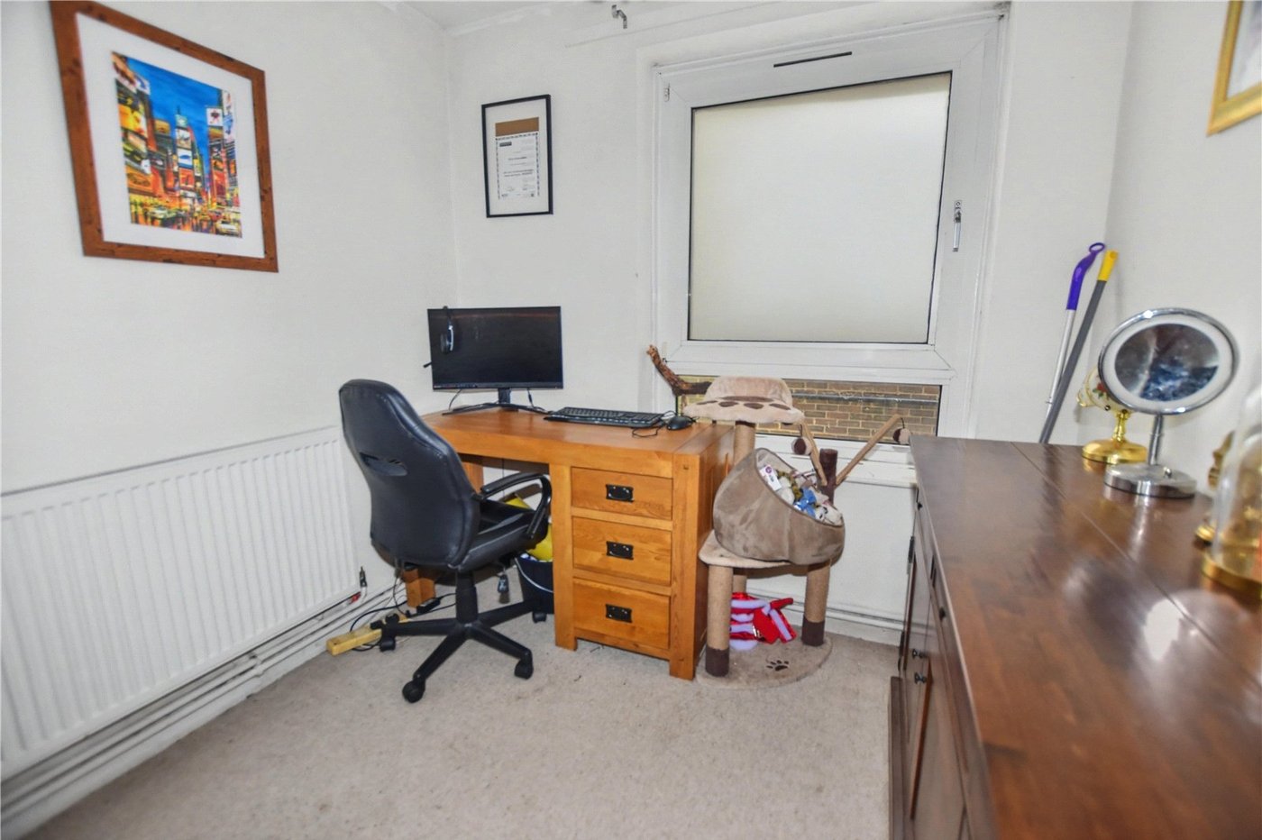 2 bedroom property for sale in Bexleyheath | Robinson Jackson