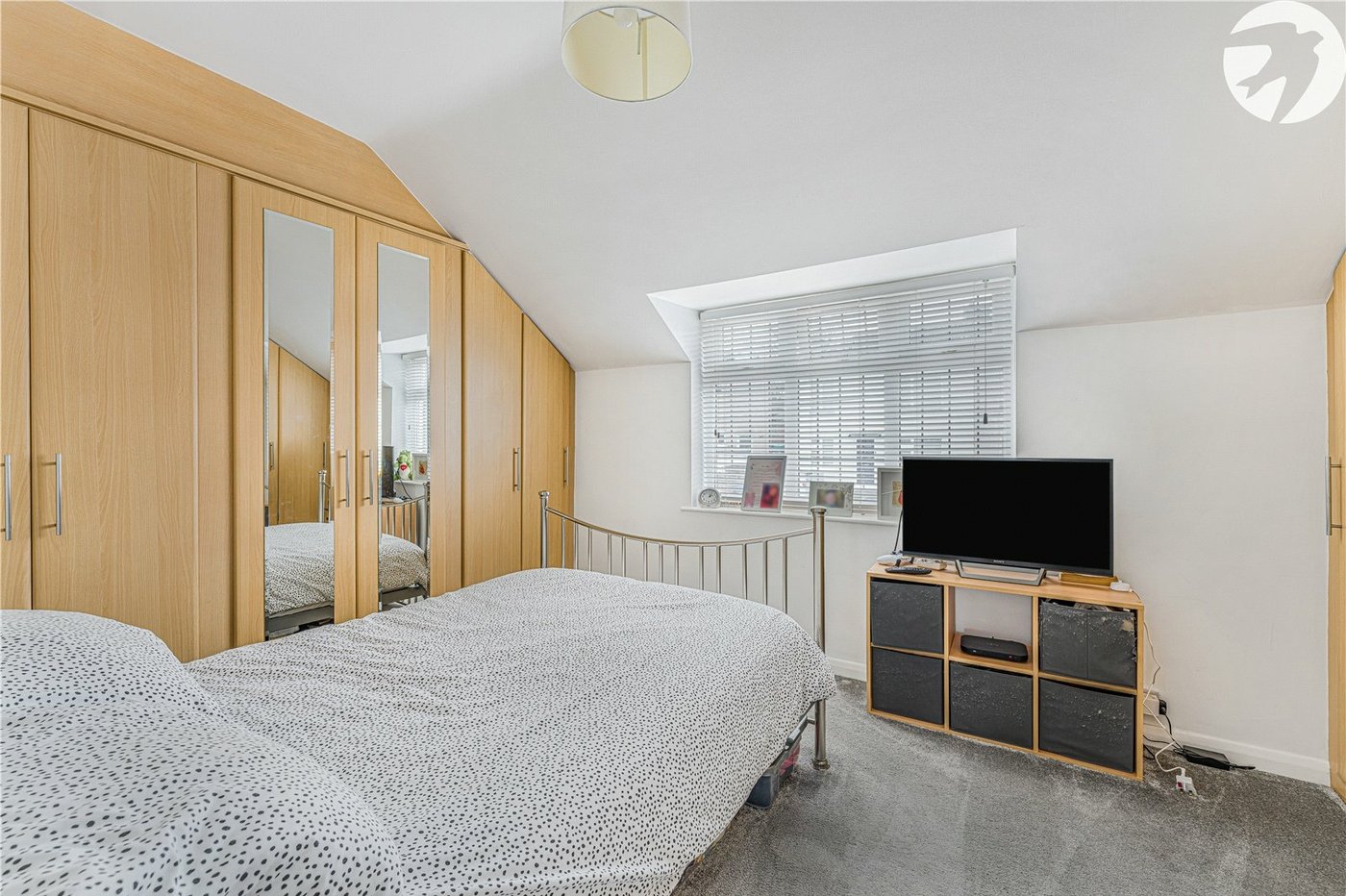 2 bedroom house for sale in Crayford | Robinson Jackson