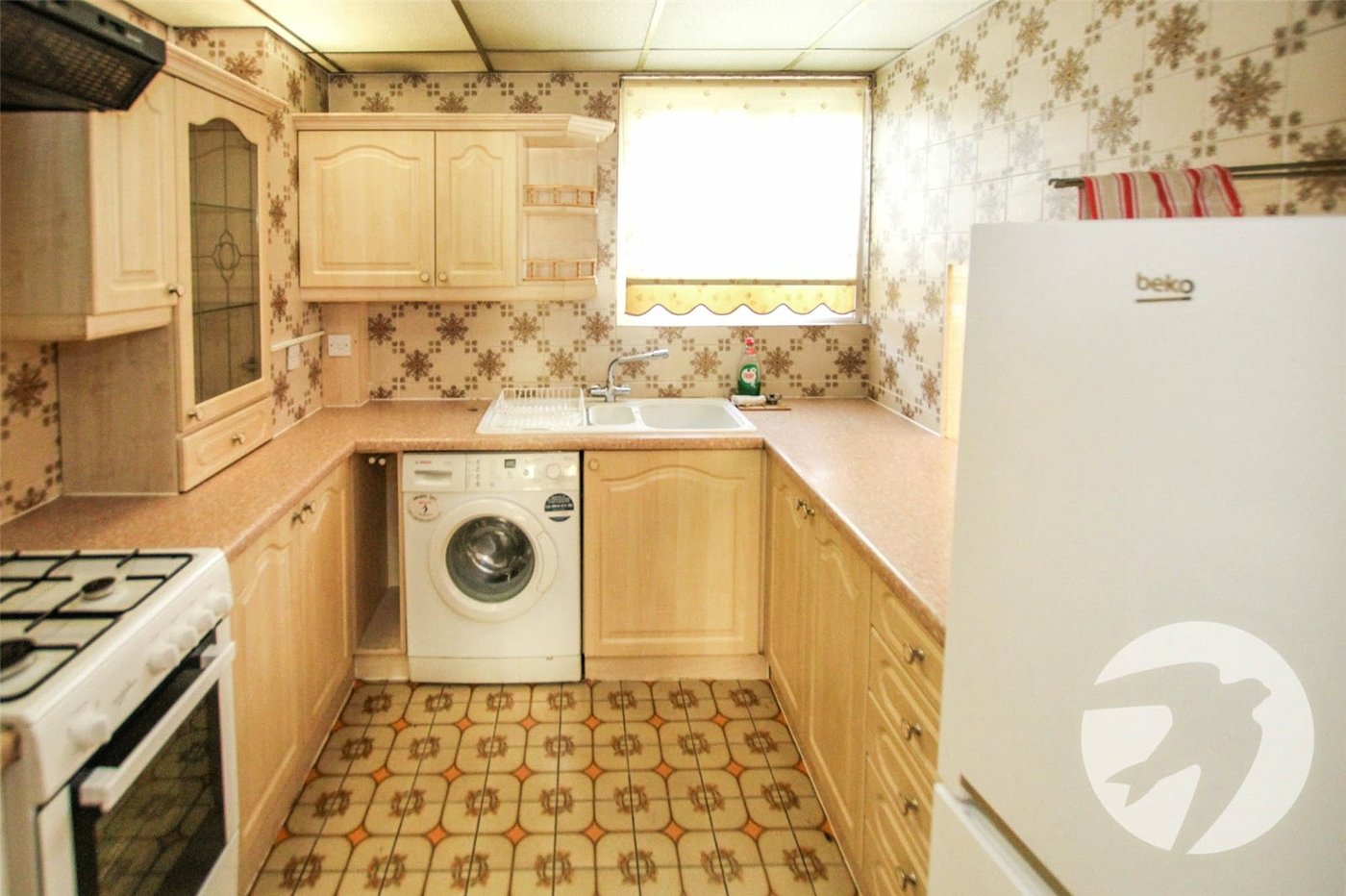 2 bedroom property for sale in London | Robinson Jackson