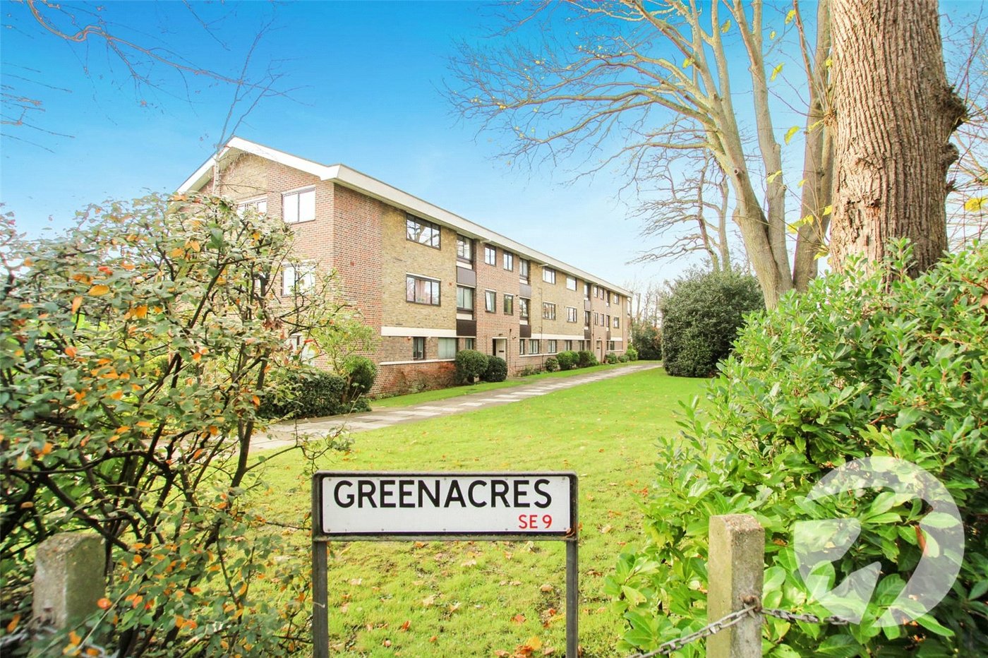 2 bedroom property for sale in London | Robinson Jackson