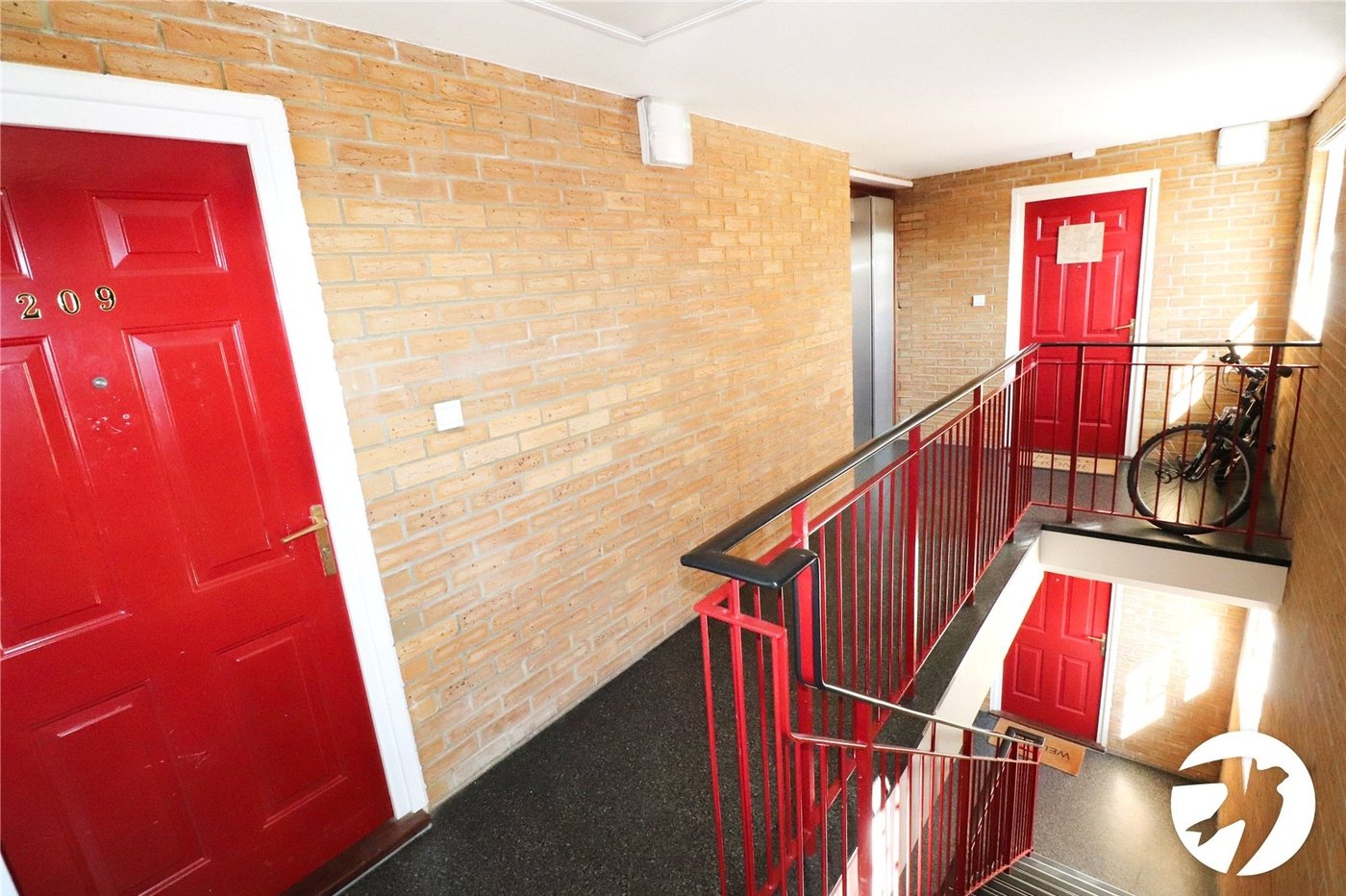 2 bedroom property for sale in London | Robinson Jackson