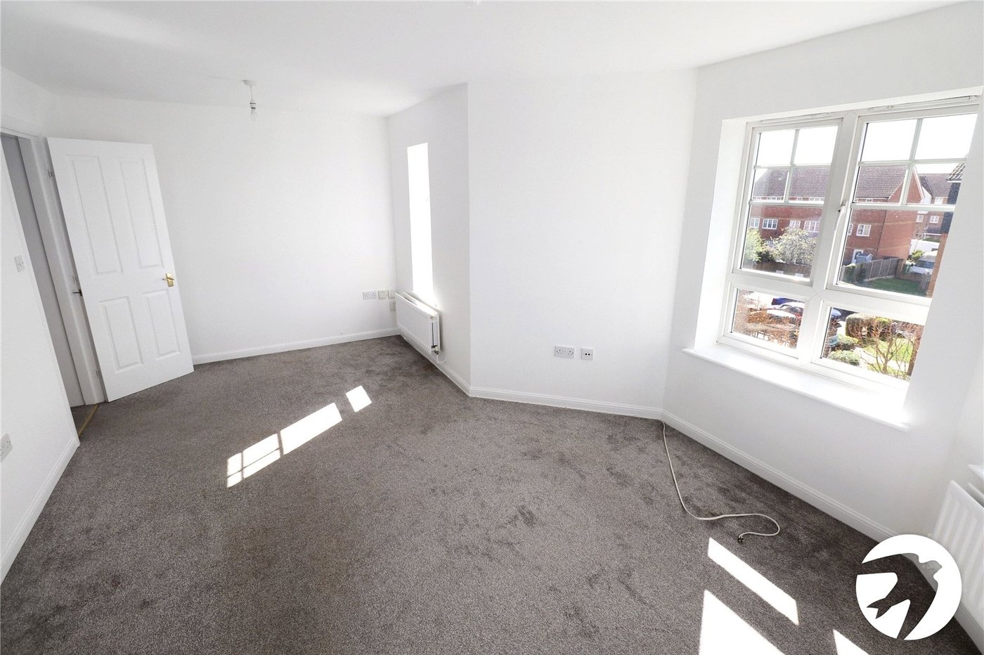 2 bedroom property for sale in London | Robinson Jackson