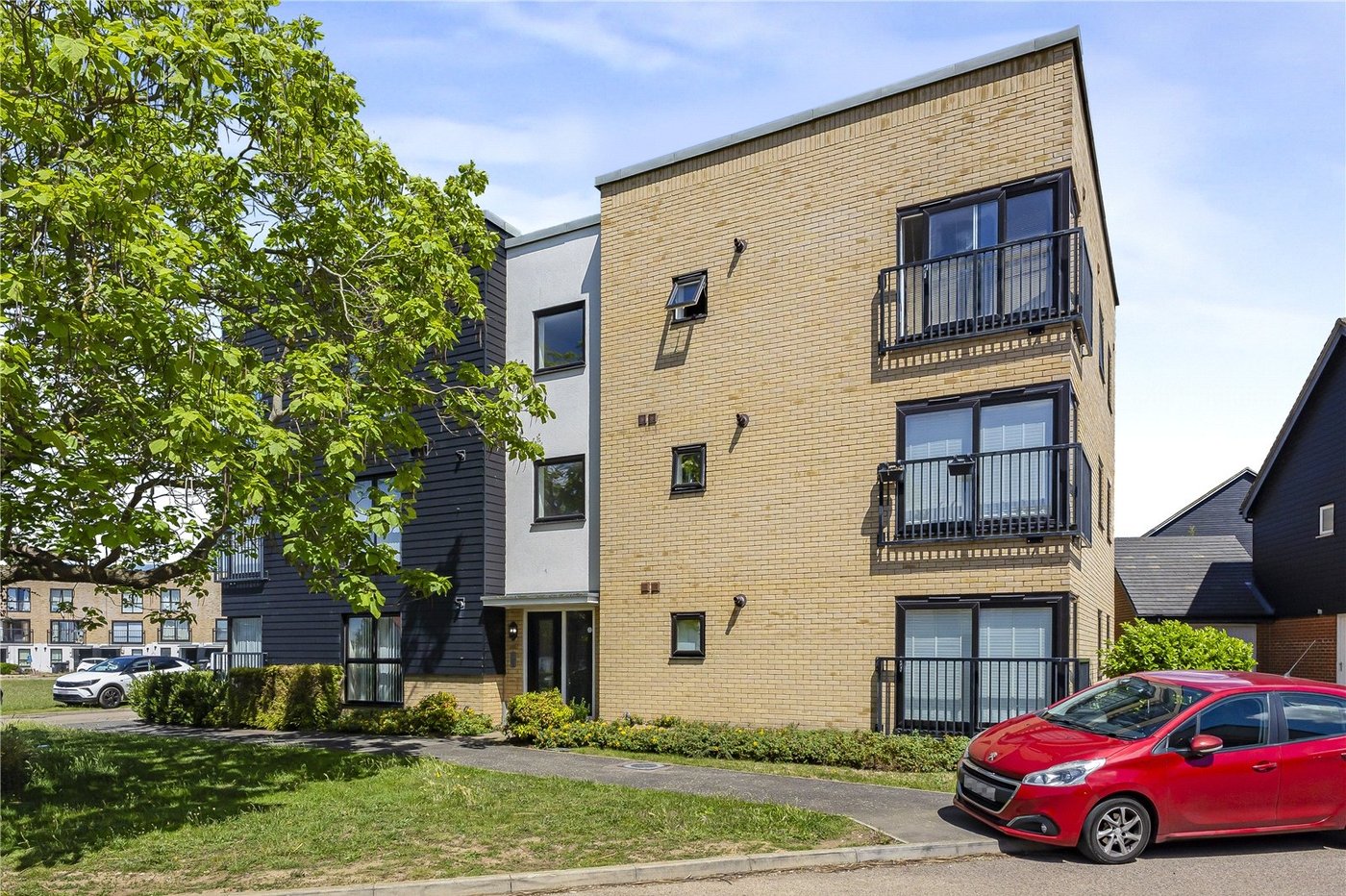 1 bedroom property for sale in Westwood | Robinson Michael & Jackson