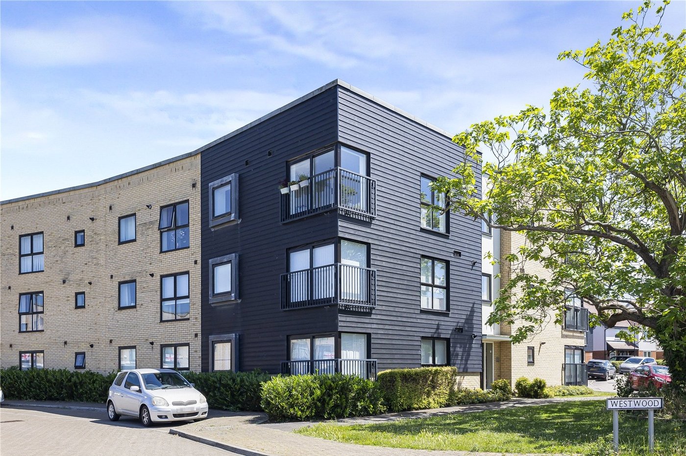 1 bedroom property for sale in Westwood | Robinson Michael & Jackson