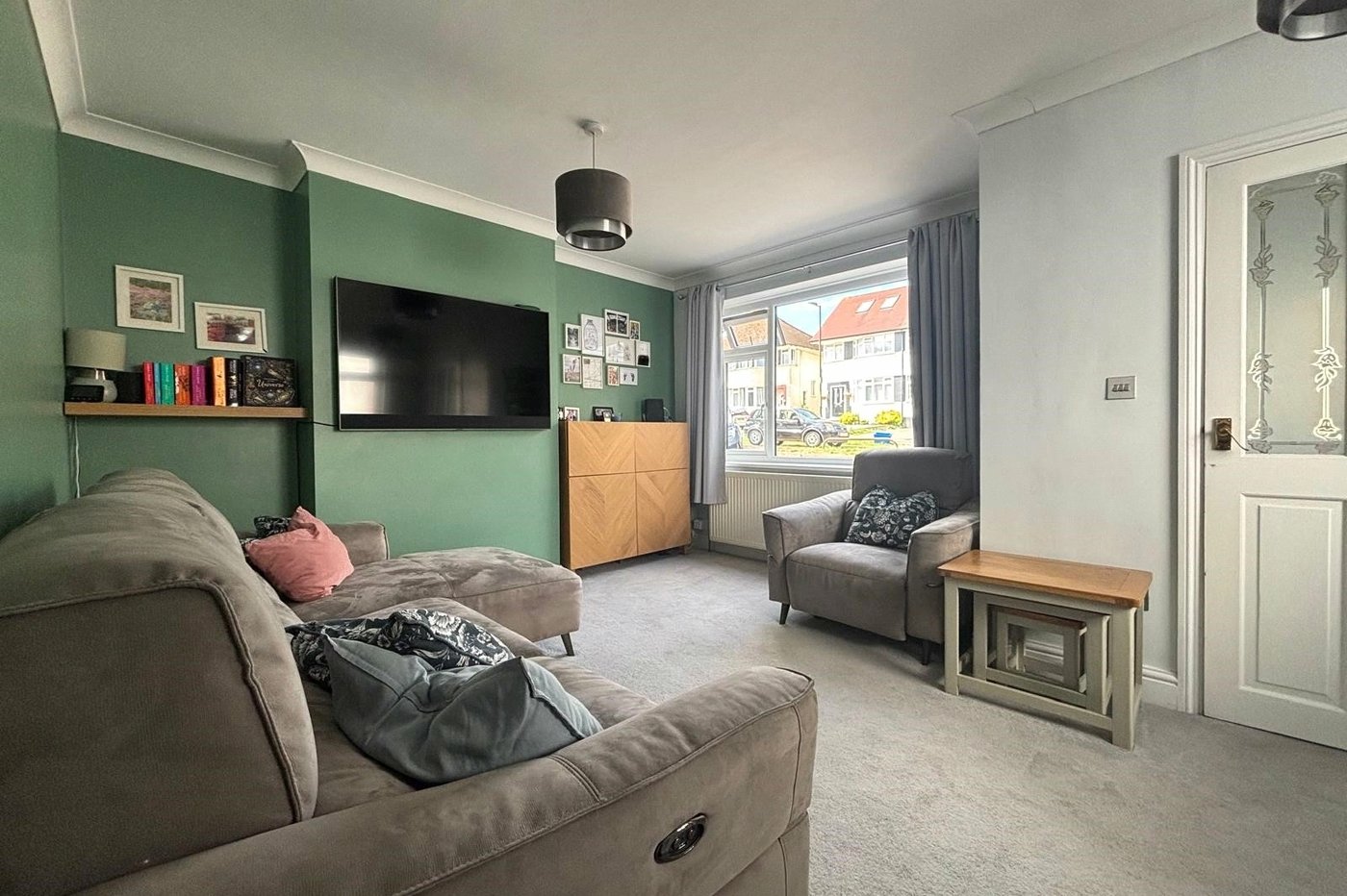 3 bedroom house for sale in Davis Estate | Robinson Michael & Jackson