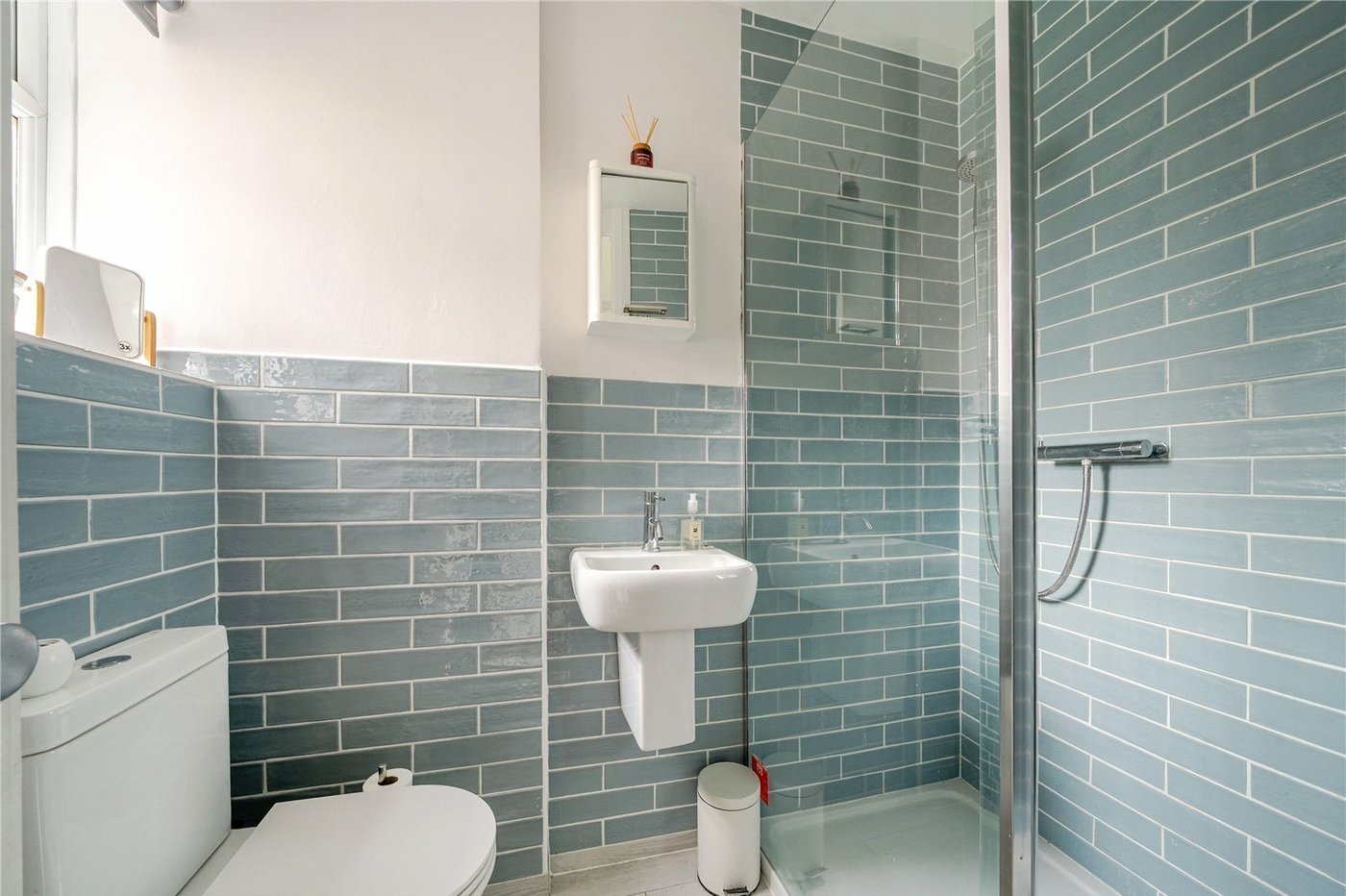 2 bedroom property for sale in 3 Westwood Hill | Robinson Jackson