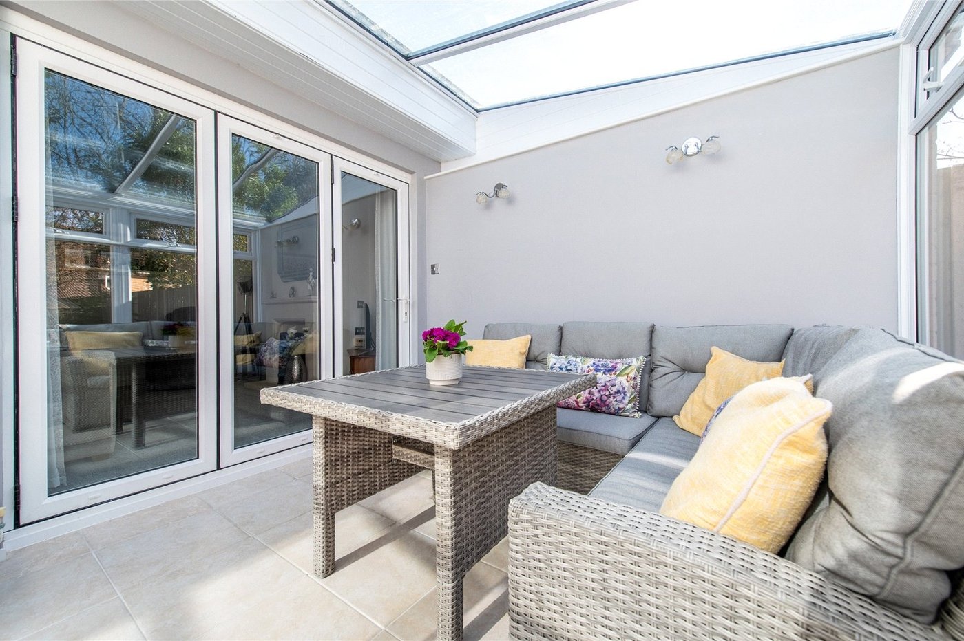 2 bedroom bungalow for sale in Weavering | Robinson Michael & Jackson