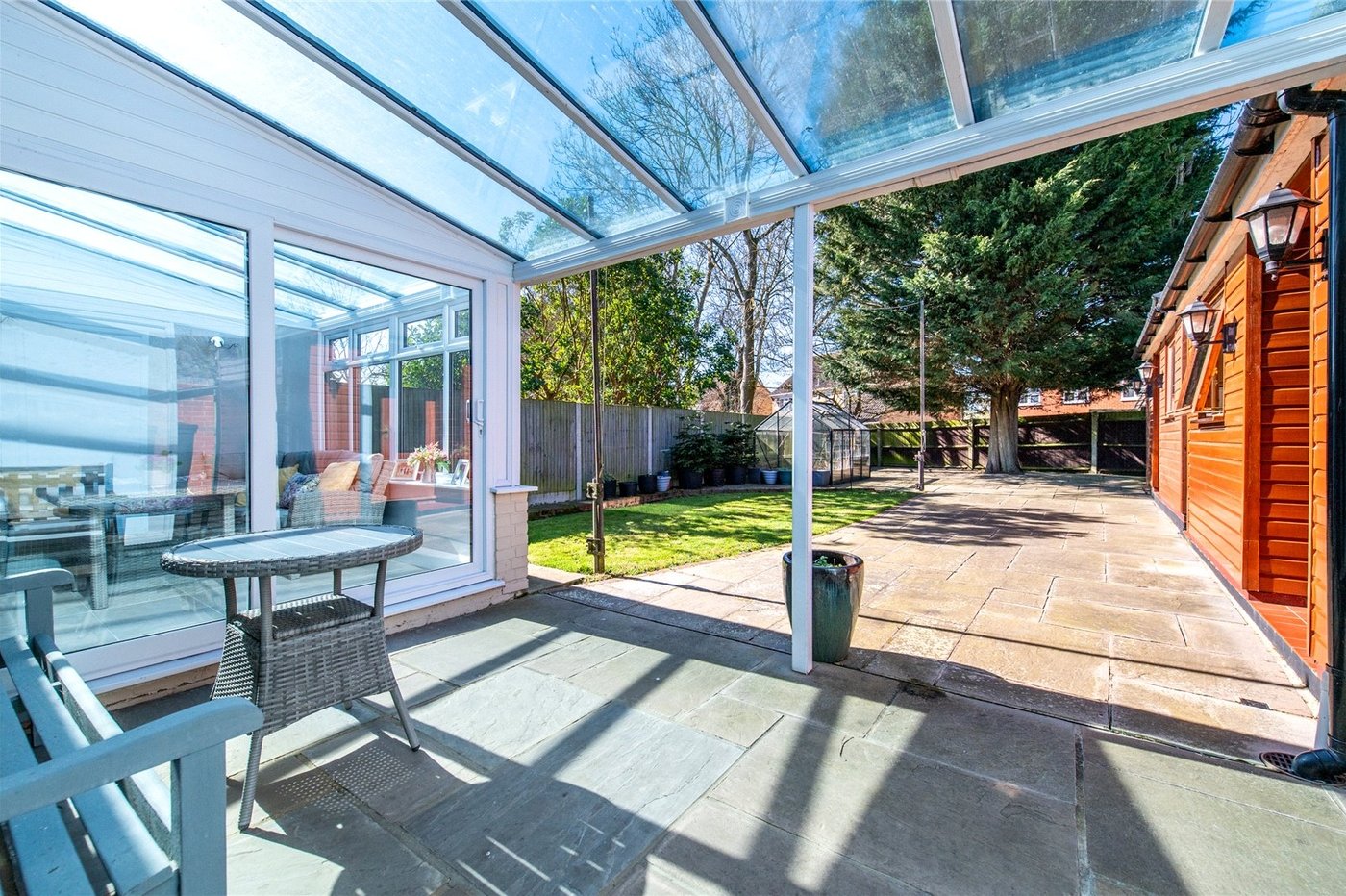 2 bedroom bungalow for sale in Weavering | Robinson Michael & Jackson