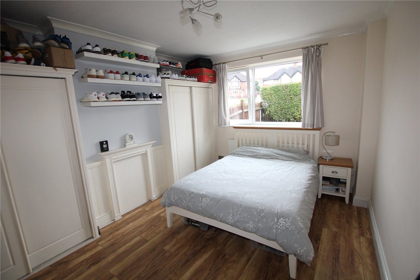 2 bedroom property for sale in Eltham | Robinson Jackson
