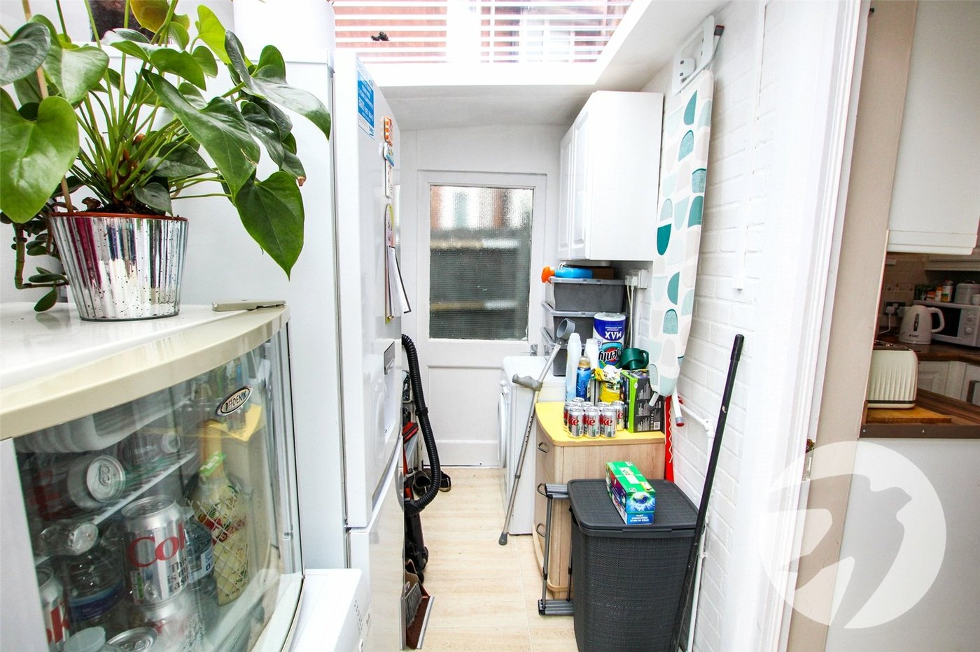 2 bedroom property for sale in London | Robinson Jackson