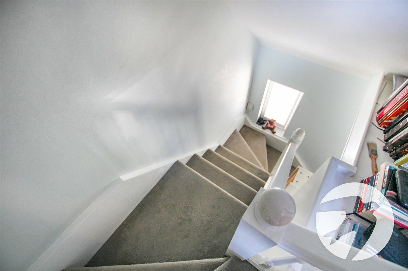 4 bedroom house for sale in London | Robinson Jackson