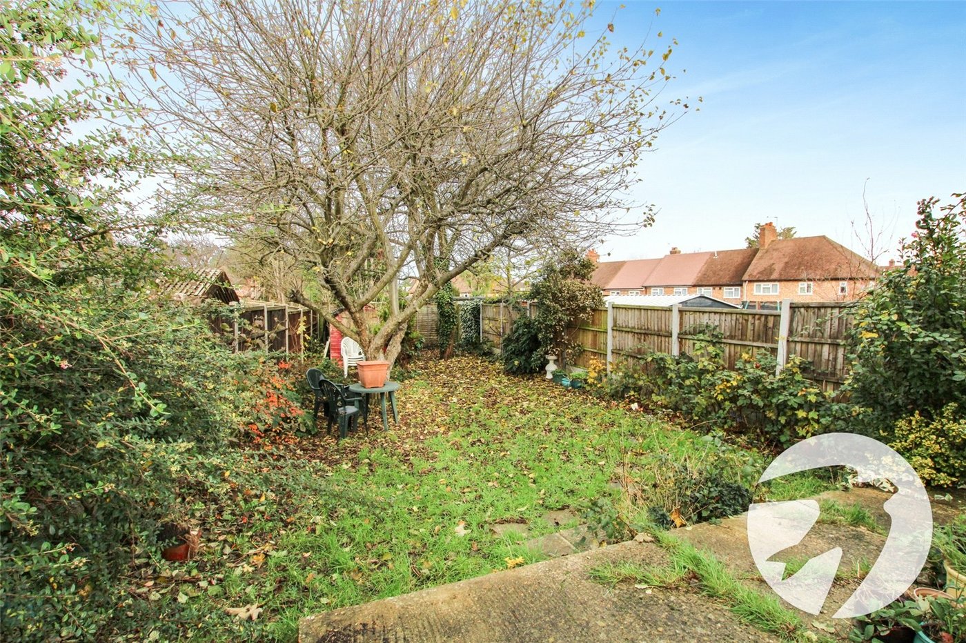 3 bedroom house for sale in London | Robinson Jackson