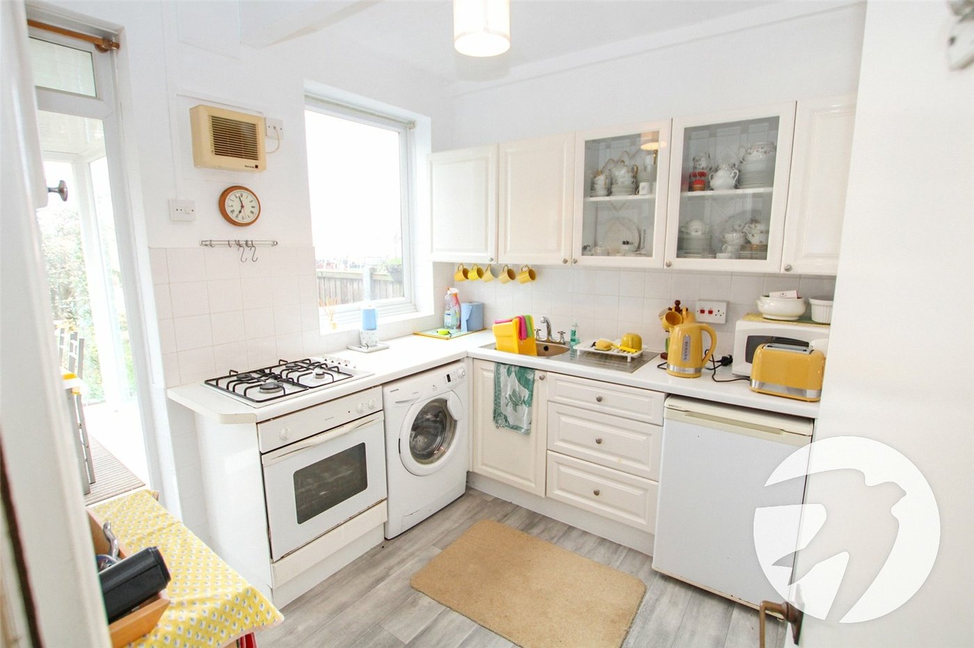 3 bedroom house for sale in London | Robinson Jackson