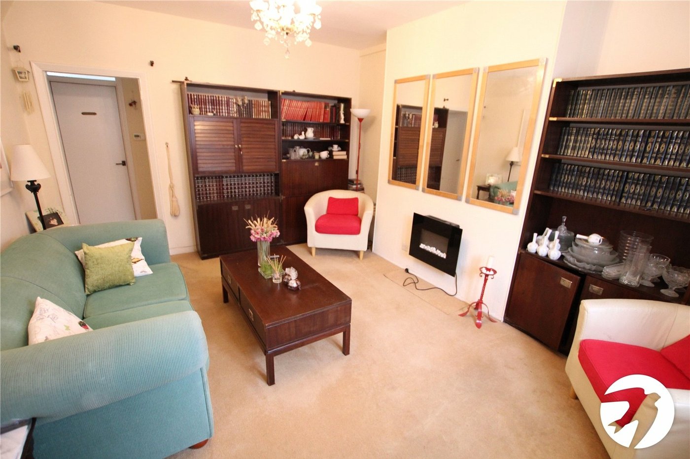 3 bedroom house for sale in London | Robinson Jackson