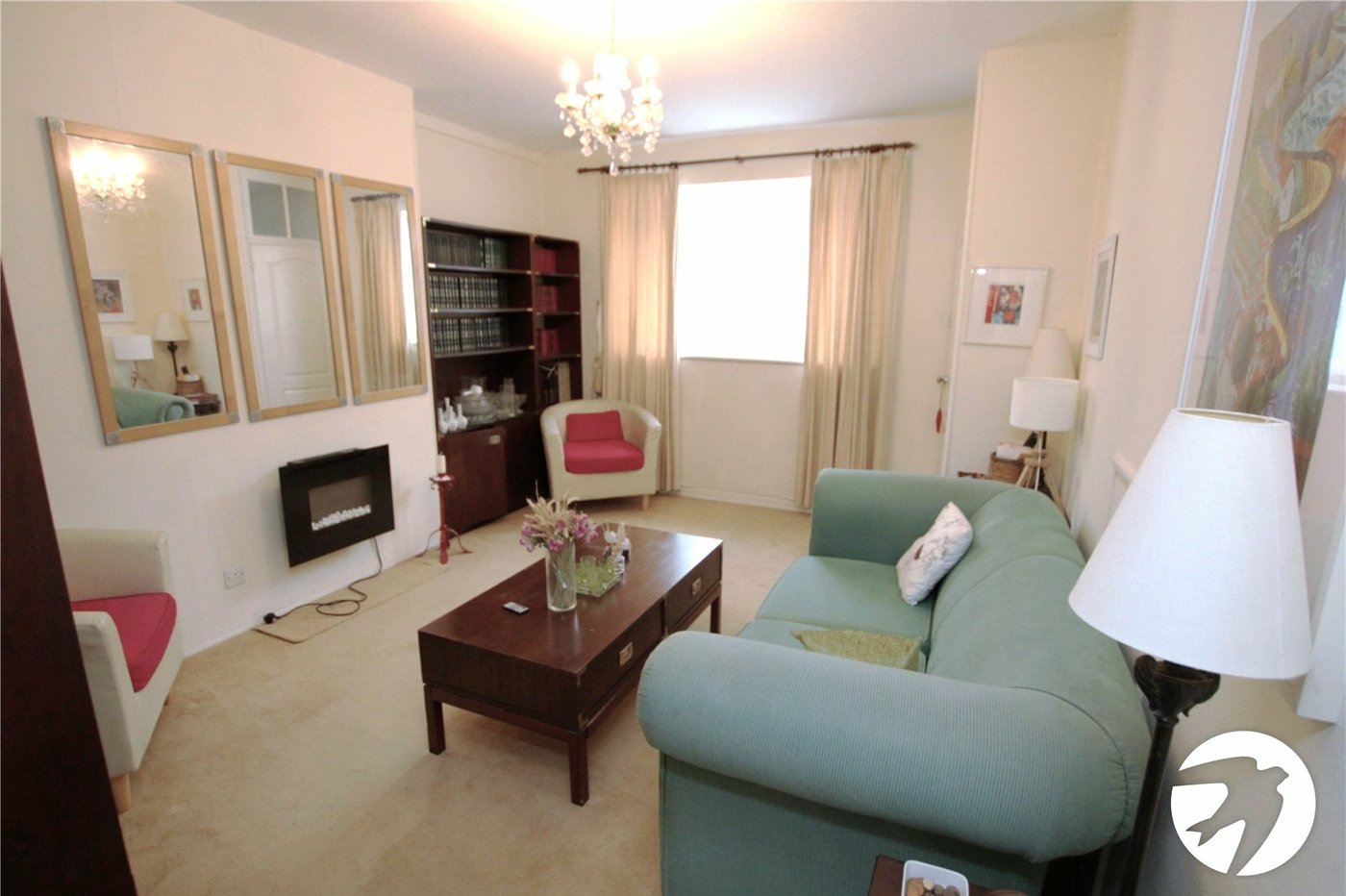 3 bedroom house for sale in London | Robinson Jackson