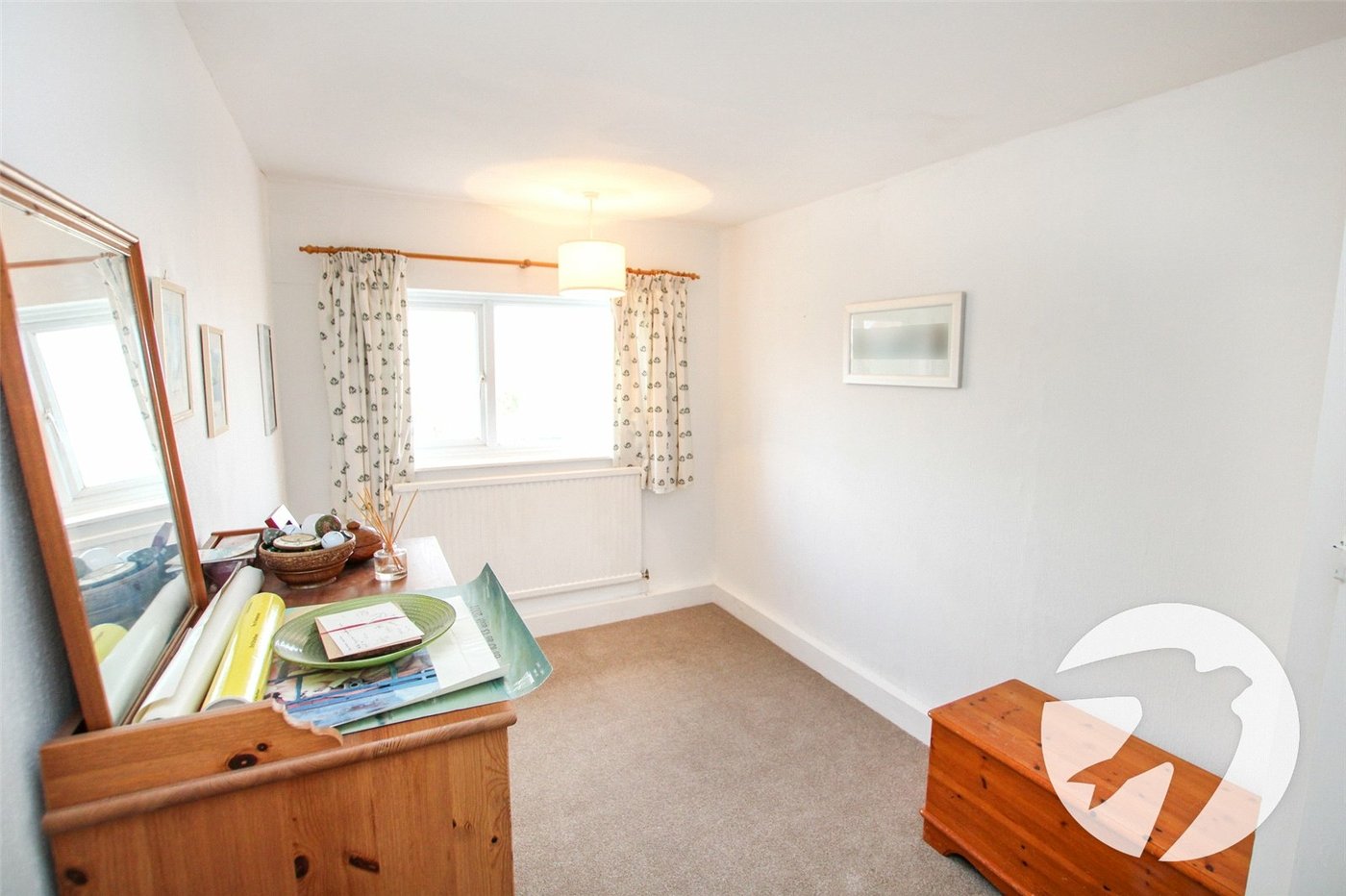 3 bedroom house for sale in London | Robinson Jackson