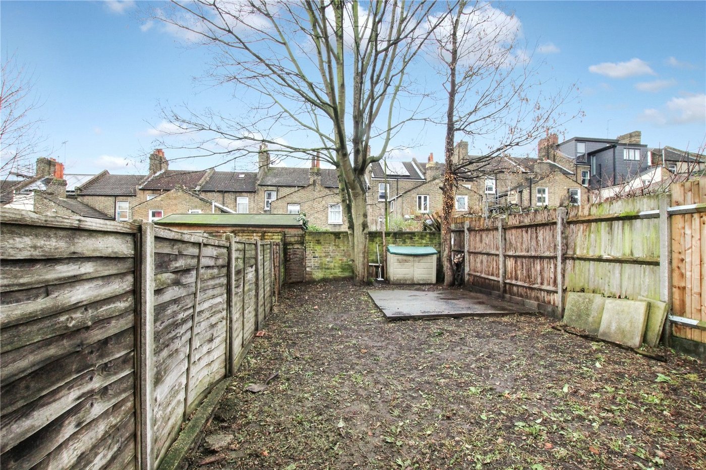 2 bedroom property for sale in London | Robinson Jackson