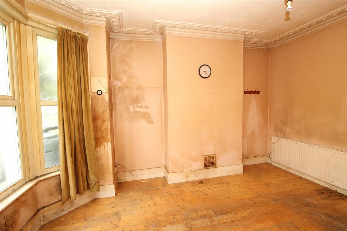 2 bedroom property for sale in Plumstead | Robinson Jackson