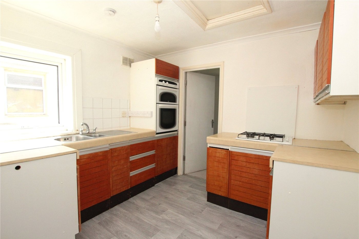 2 bedroom property for sale in Plumstead | Robinson Jackson