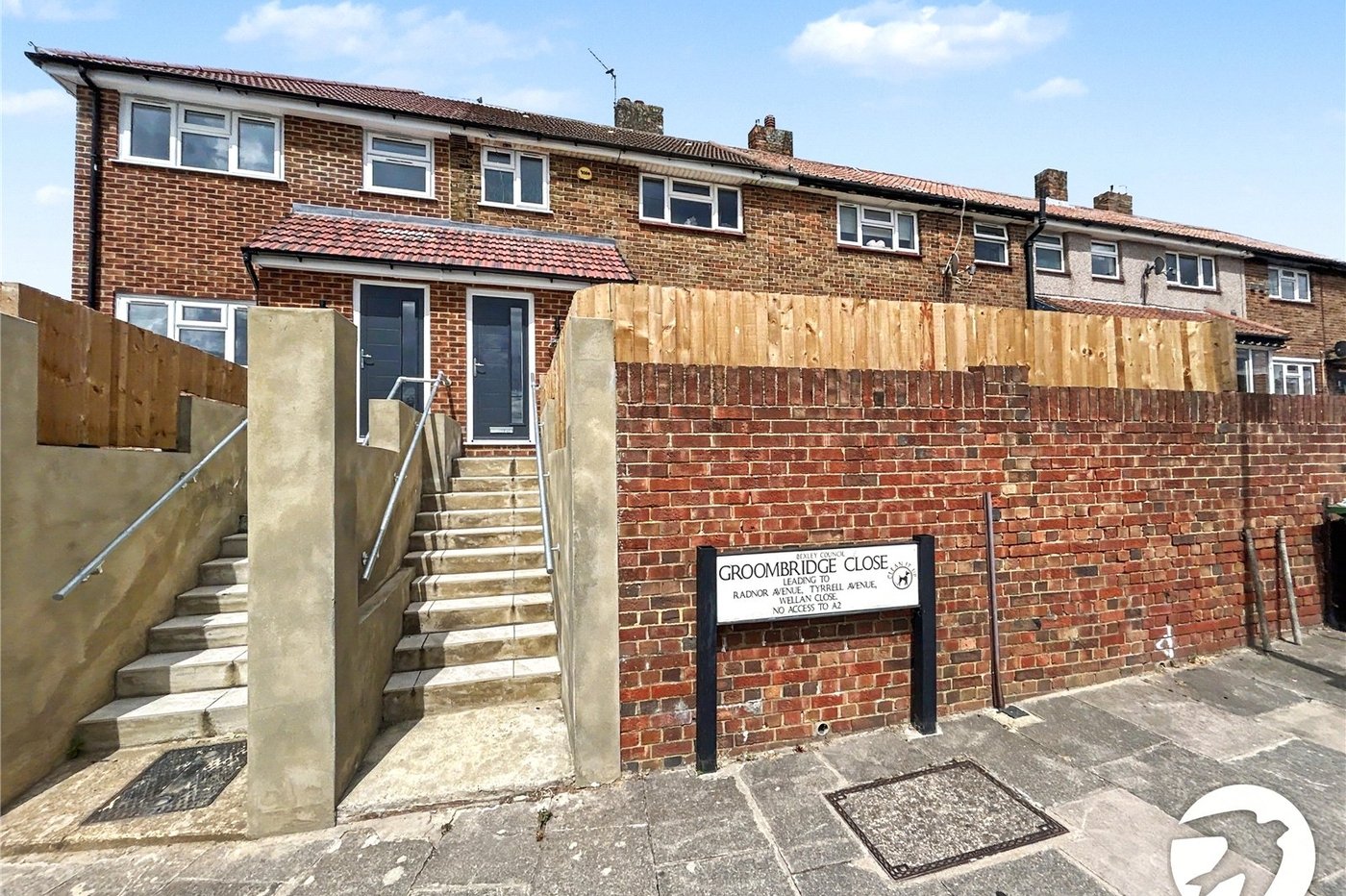 2 bedroom house for sale in Welling | Robinson Jackson