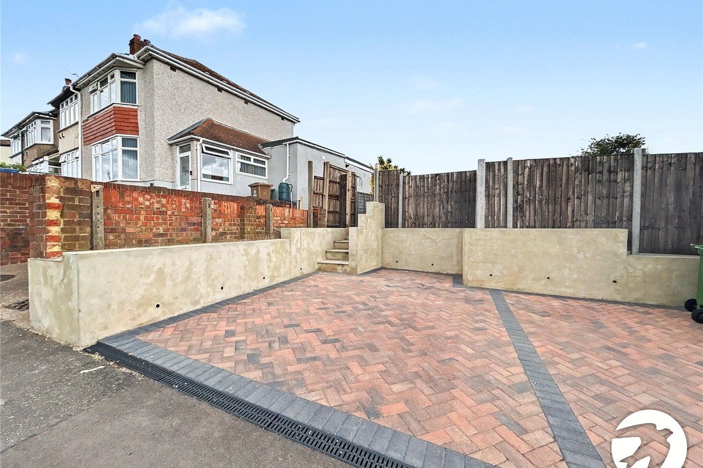 2 bedroom house for sale in Welling | Robinson Jackson
