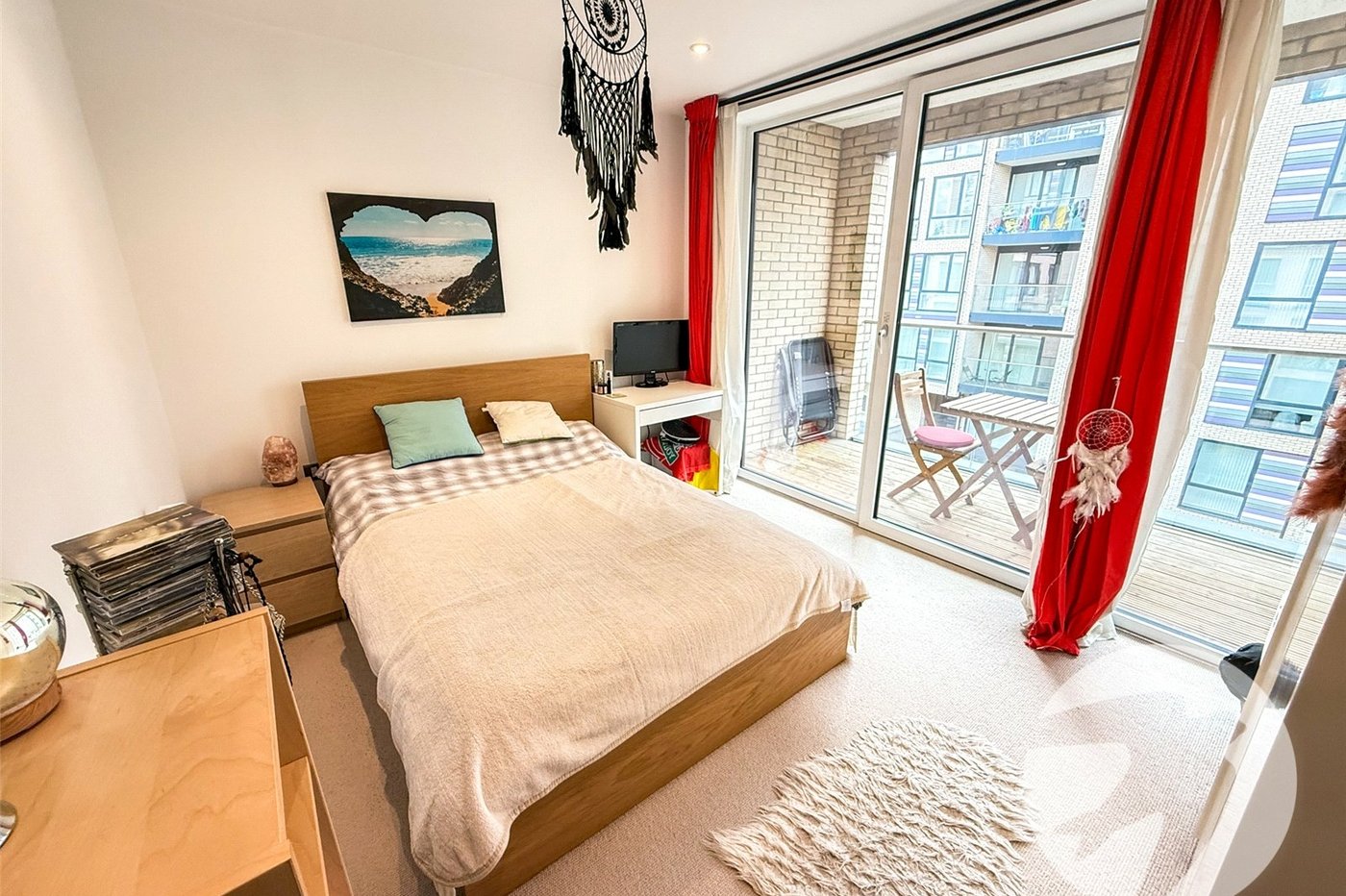 1 bedroom property for sale in London | Robinson Jackson