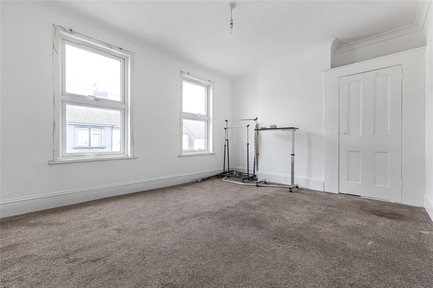3 bedroom house for sale in Rochester | Robinson Michael & Jackson