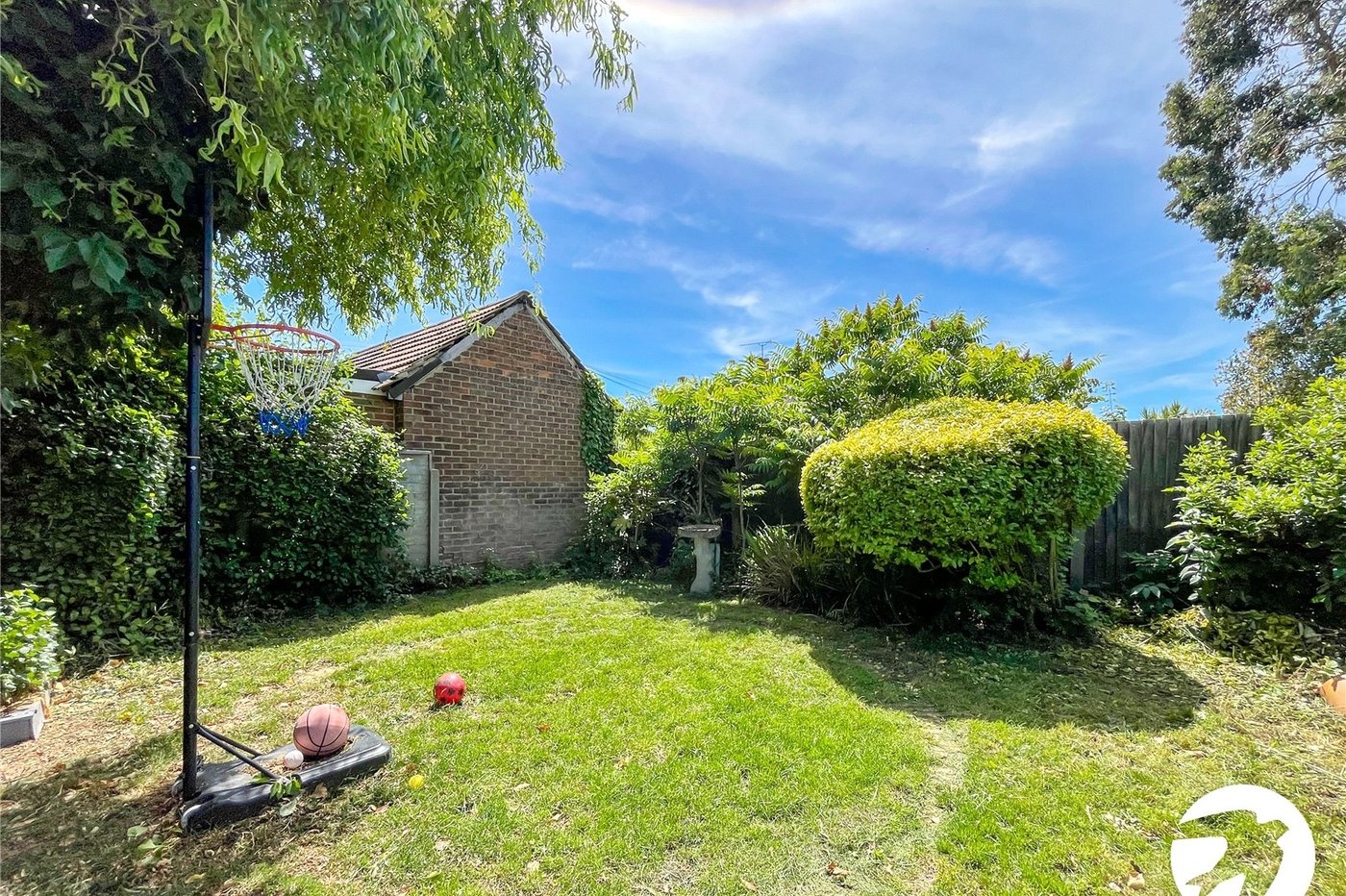 3 bedroom house for sale in Kemsley | Robinson Michael & Jackson