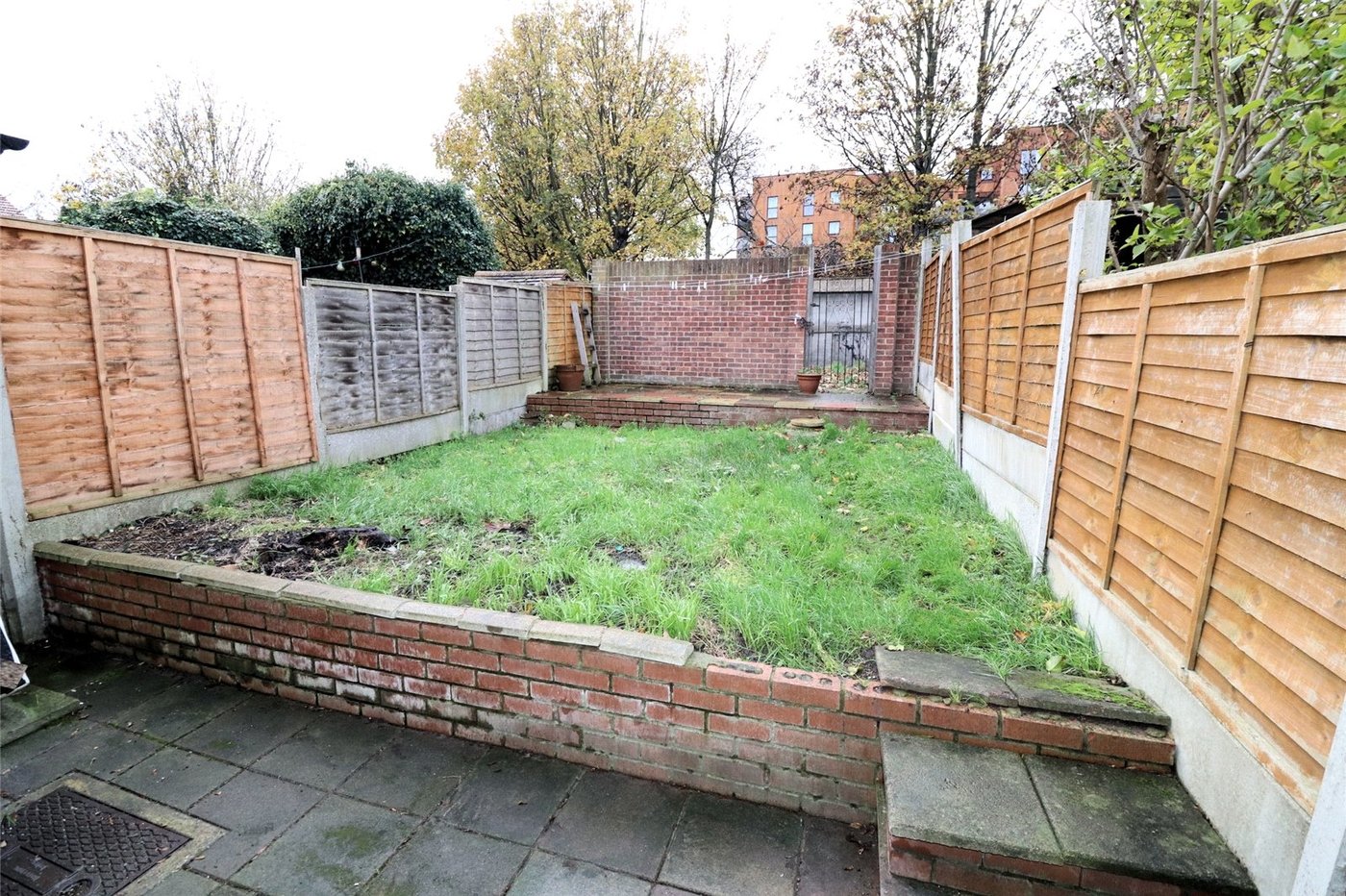 3 bedroom house for sale in Erith | Robinson Jackson