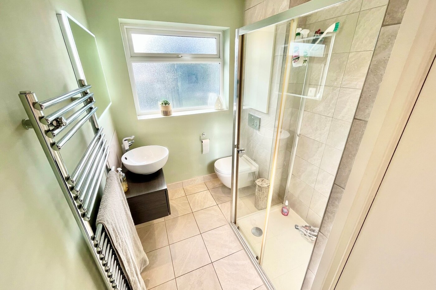 2 bedroom property for sale in Blackfen | Robinson Jackson