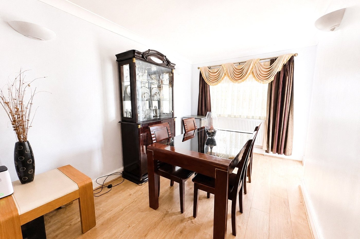 3 bedroom house for sale in Bromley | Robinson Jackson