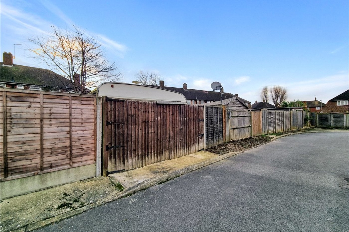 2 bedroom house for sale in St Mary Cray | Robinson Jackson