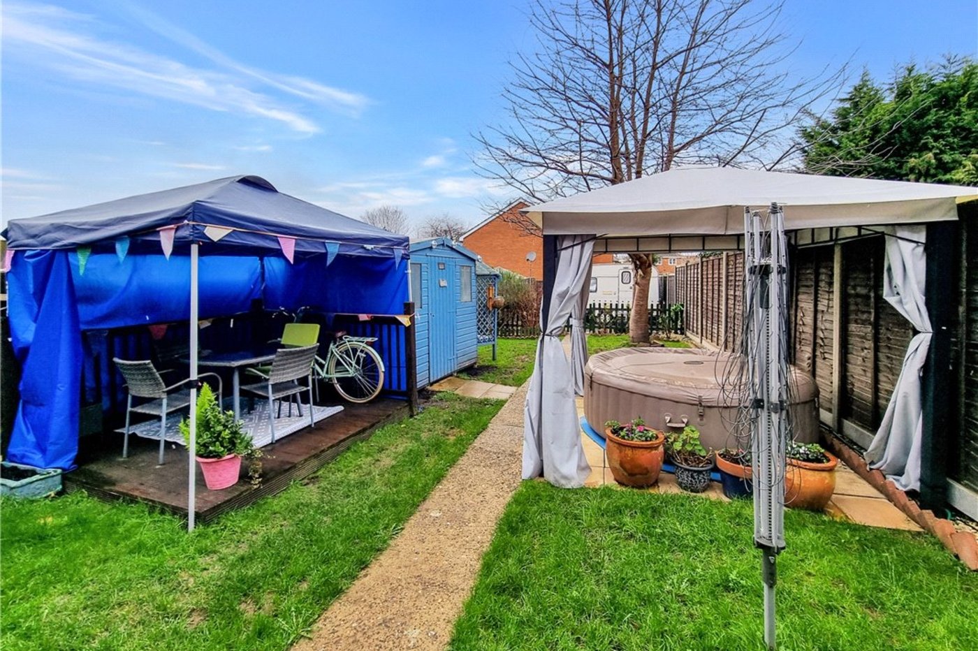 2 bedroom house for sale in St Mary Cray | Robinson Jackson