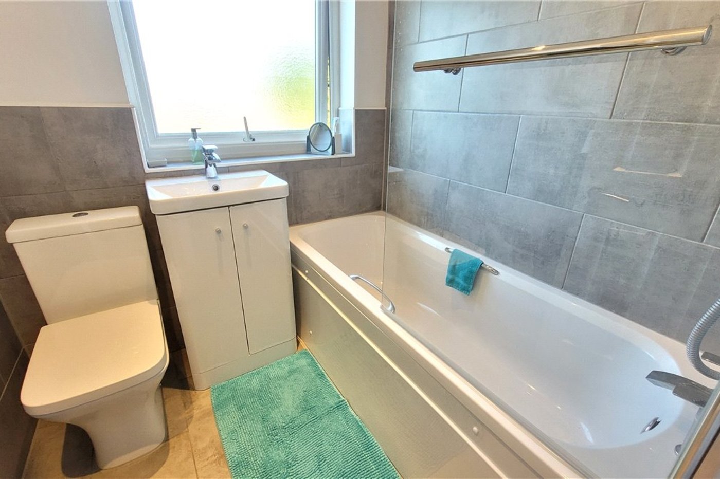 2 bedroom house for sale in St Mary Cray | Robinson Jackson