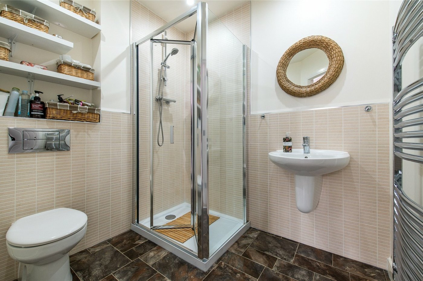 3 bedroom house for sale in Oakwood Park | Robinson Michael & Jackson