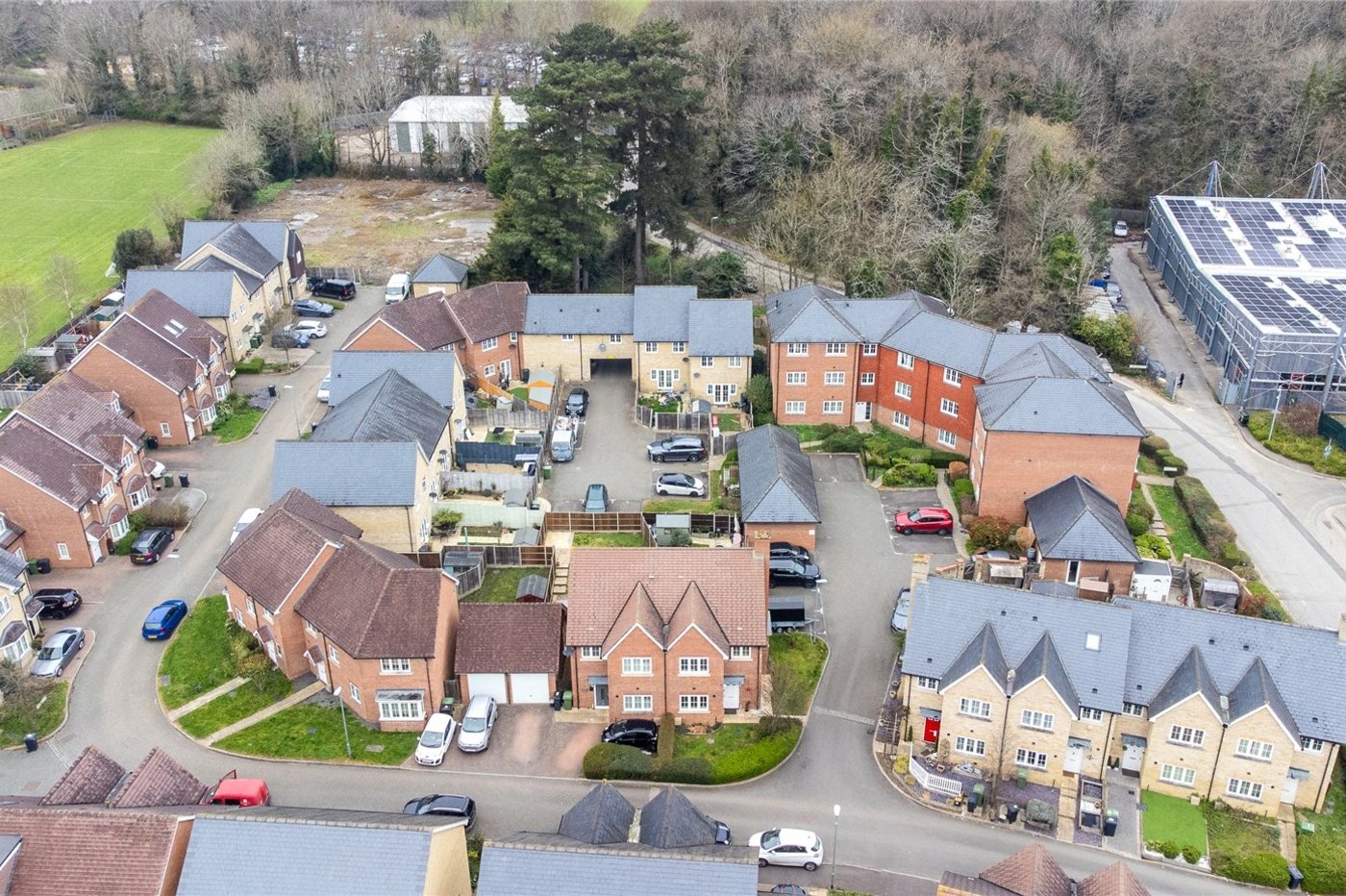 3 bedroom house for sale in Oakwood Park | Robinson Michael & Jackson