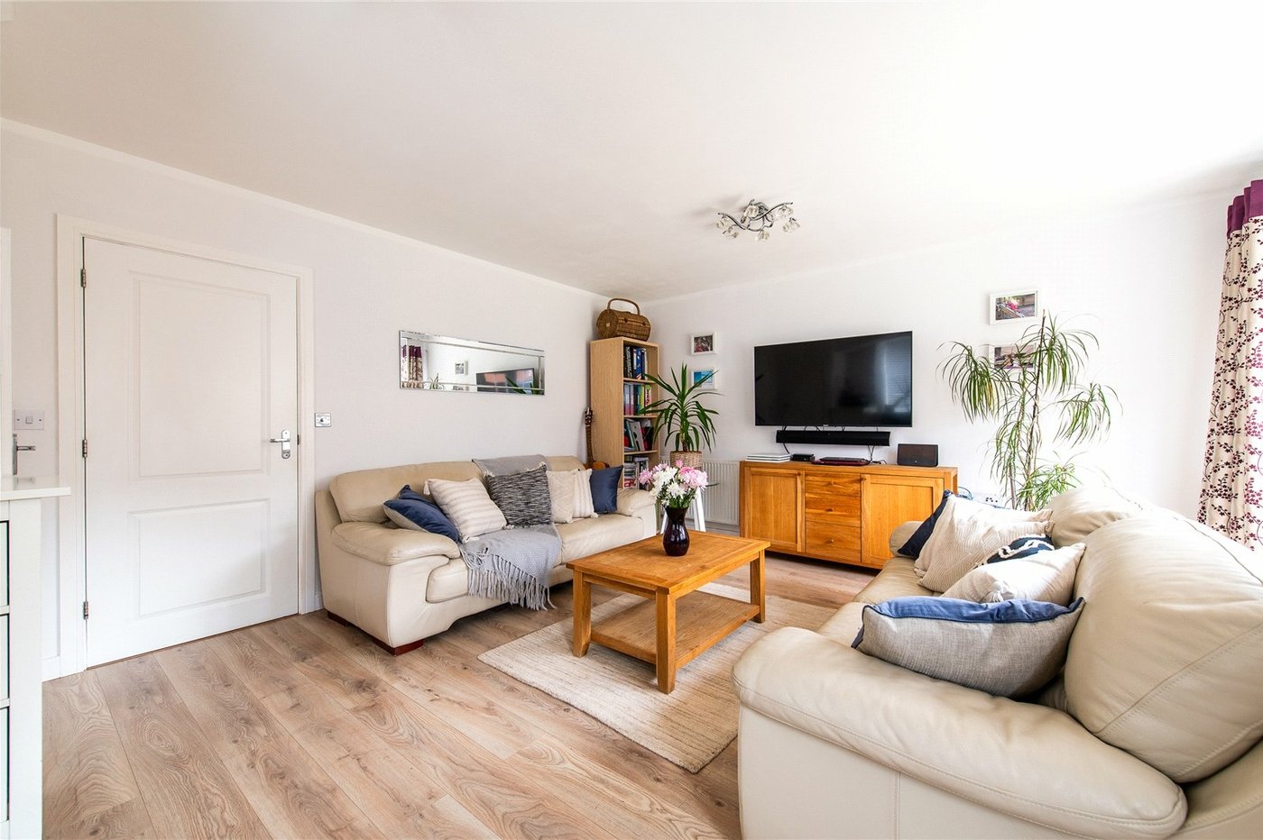 3 bedroom house for sale in Oakwood Park | Robinson Michael & Jackson