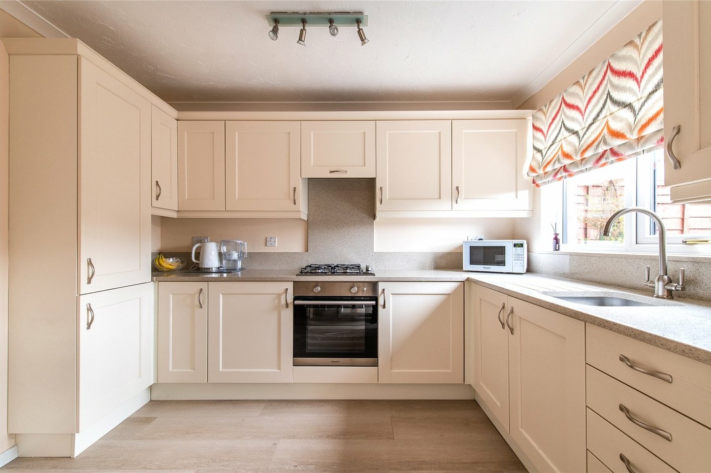 2 bedroom house for sale in Gravesend | Robinson Michael & Jackson