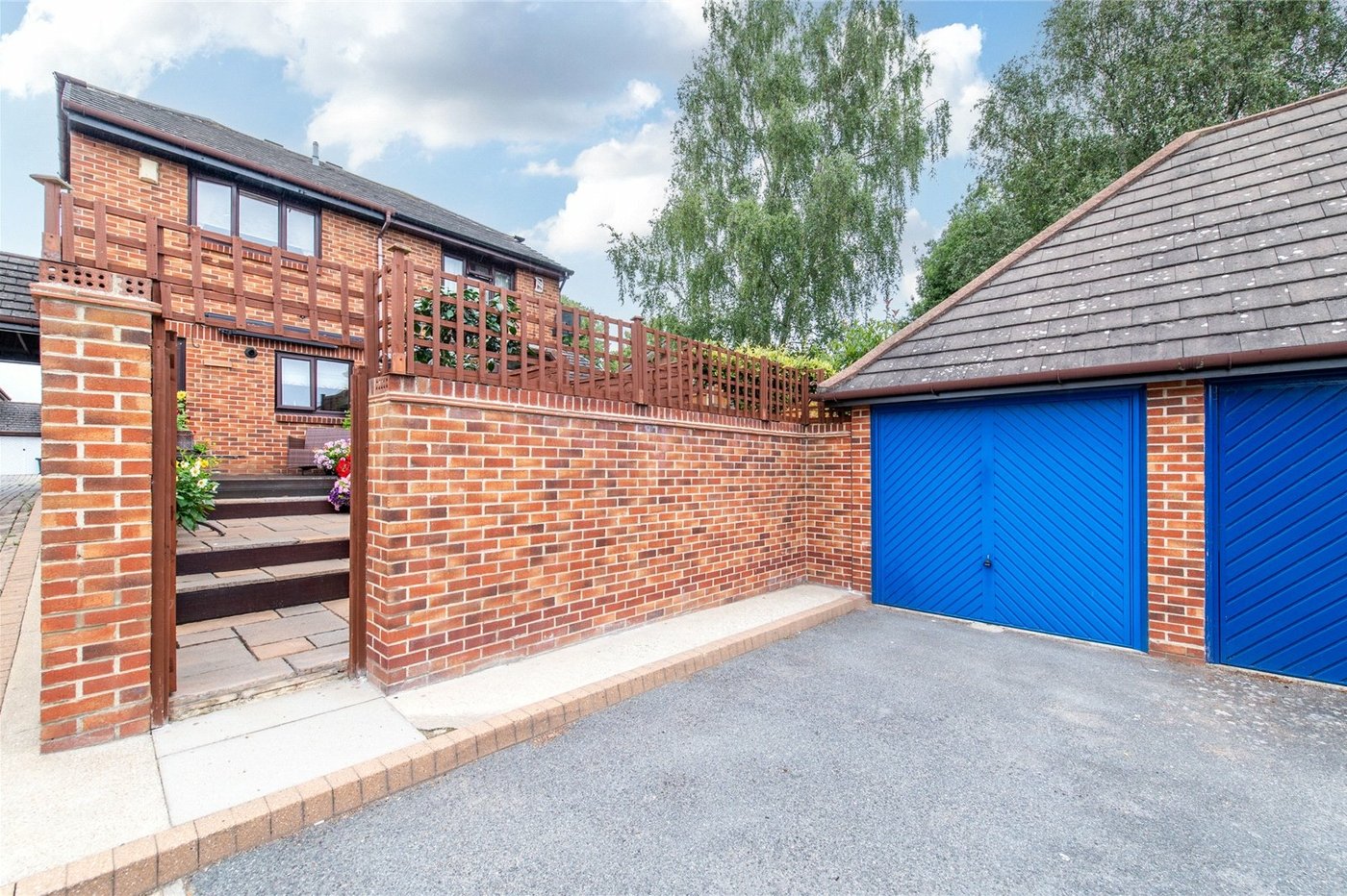 2 bedroom house for sale in Gravesend | Robinson Michael & Jackson